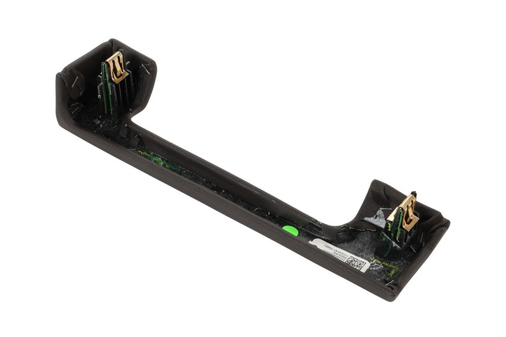 GM Genuine Parts Left Dashboard Panel 86540015 — image 3
